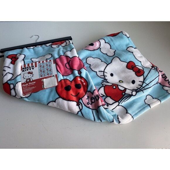 Sanrio Hello Kitty Valentines Love Heart Balloon Soft Throw Blanket 50 X 70” NEW - Picture 3 of 16